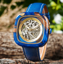 Carregar imagem no visualizador da galeria, Relógio de Madeira Resina Quadrado