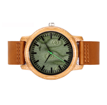 Carregar imagem no visualizador da galeria, Relógio de Madeira Green Wood