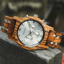 Carregar imagem no visualizador da galeria, Relógio de Madeira M9