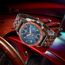 Carregar imagem no visualizador da galeria, Relógio de Madeira Dourado Mecânico