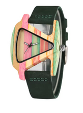 Carregar imagem no visualizador da galeria, Relógio de Madeira Triangulo Color full