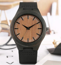Carregar imagem no visualizador da galeria, Relógio de Madeira Black 3