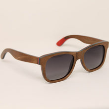 Carregar imagem no visualizador da galeria, Óculos de Madeira SK8