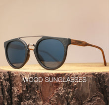 Carregar imagem no visualizador da galeria, Óculos de madeira Vintage