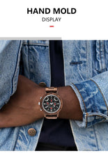 Carregar imagem no visualizador da galeria, Relógio de Madeira Militar