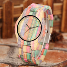 Carregar imagem no visualizador da galeria, Relógio de Madeira Skull - Wood Love