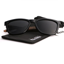 Carregar imagem no visualizador da galeria, Óculos de Madeira Vintage