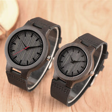 Carregar imagem no visualizador da galeria, Relógio de Madeira Black One