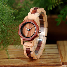 Carregar imagem no visualizador da galeria, Relógio de Madeira Feminino