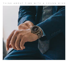 Carregar imagem no visualizador da galeria, Relógio de Madeira com Metal 3D