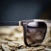Carregar imagem no visualizador da galeria, Óculos de Madeira Tiger White