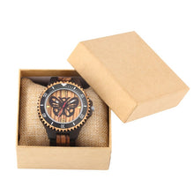 Carregar imagem no visualizador da galeria, Relógio de Madeira Borboleta Silueta