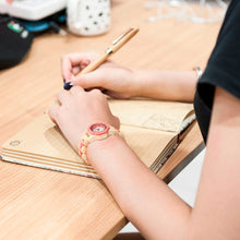 Carregar imagem no visualizador da galeria, Relógio de Madeira Feminino