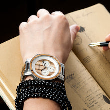 Carregar imagem no visualizador da galeria, Relógio de Madeira Elegant